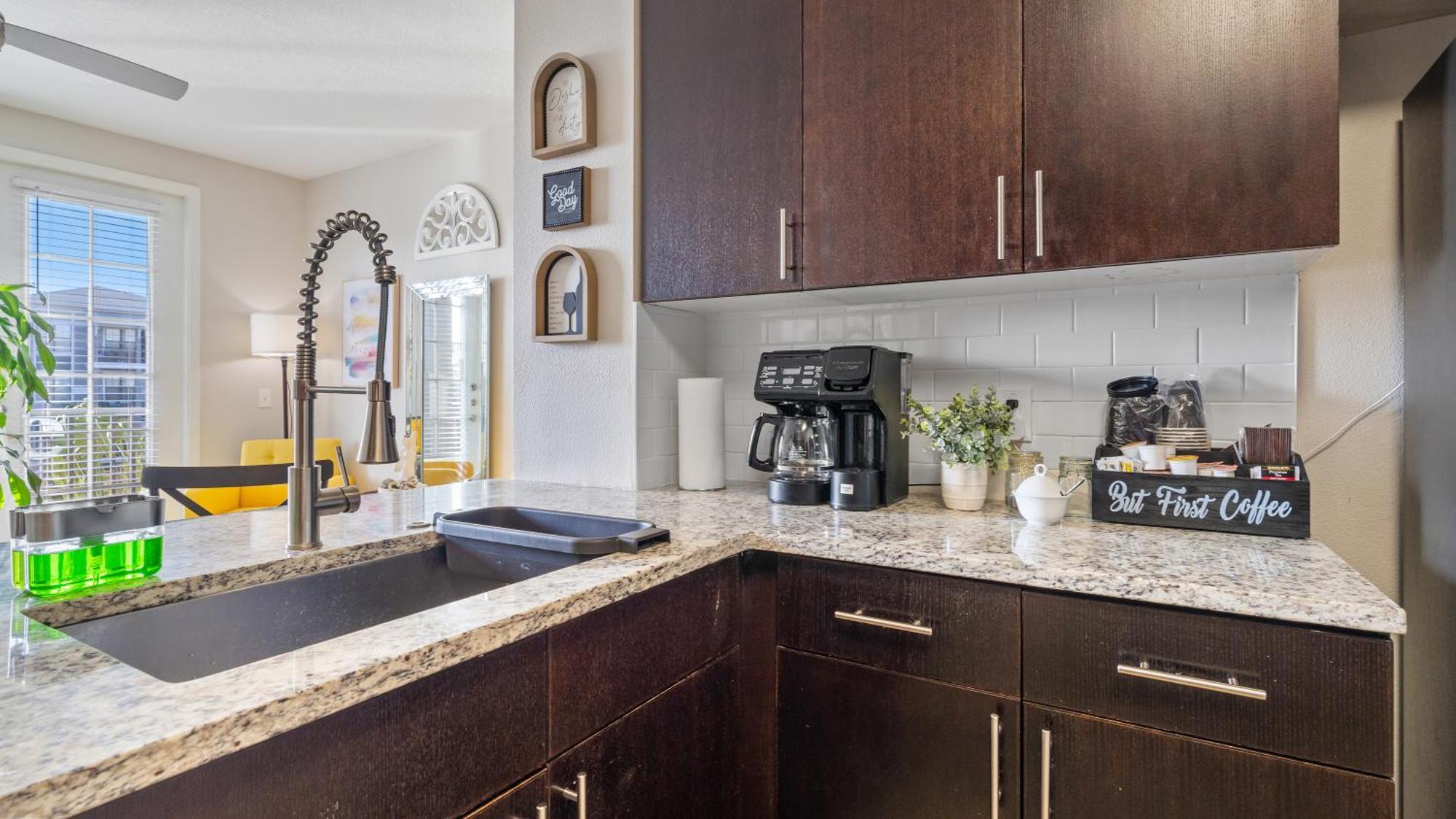 Urban 2Br2Ba Gem-Near Airport Apartment แทมปา ภายนอก รูปภาพ